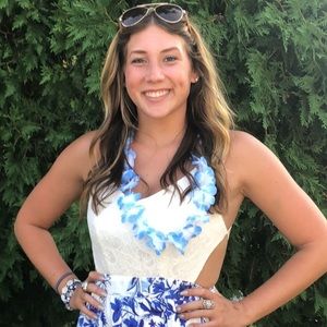 Meet your Posher, Emily